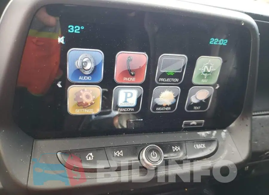 1G1FB1RS7H0180743 Photo# 9