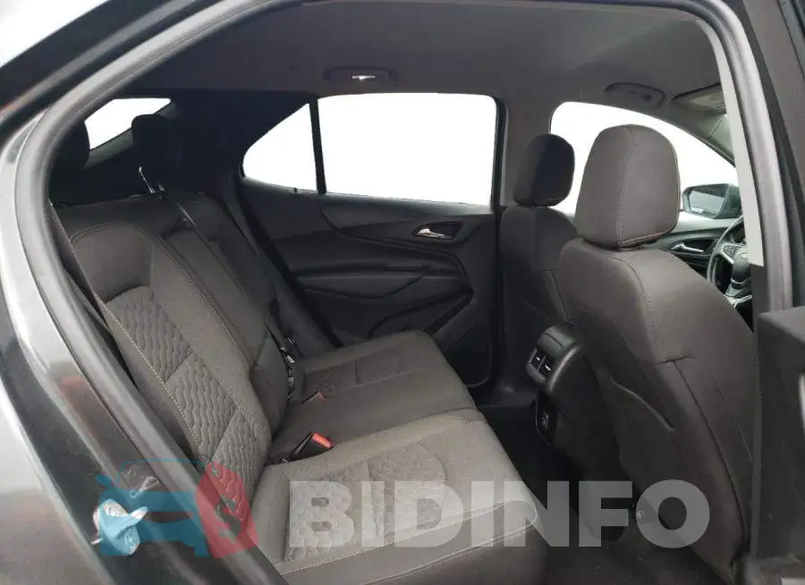 2GNAXTEV4L6170810 Photo# 10