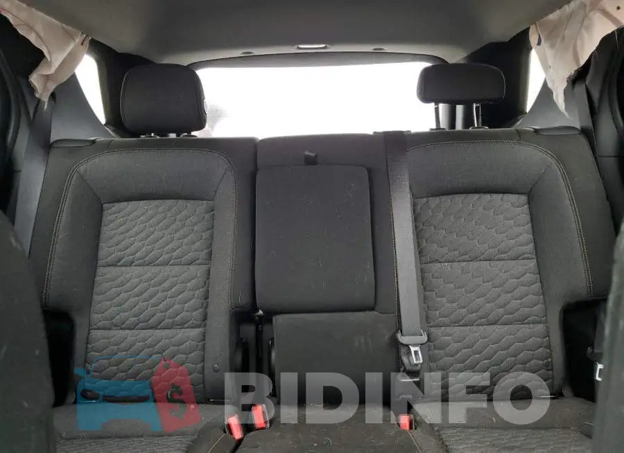 2GNAXUEVXK6142840 Photo# 10