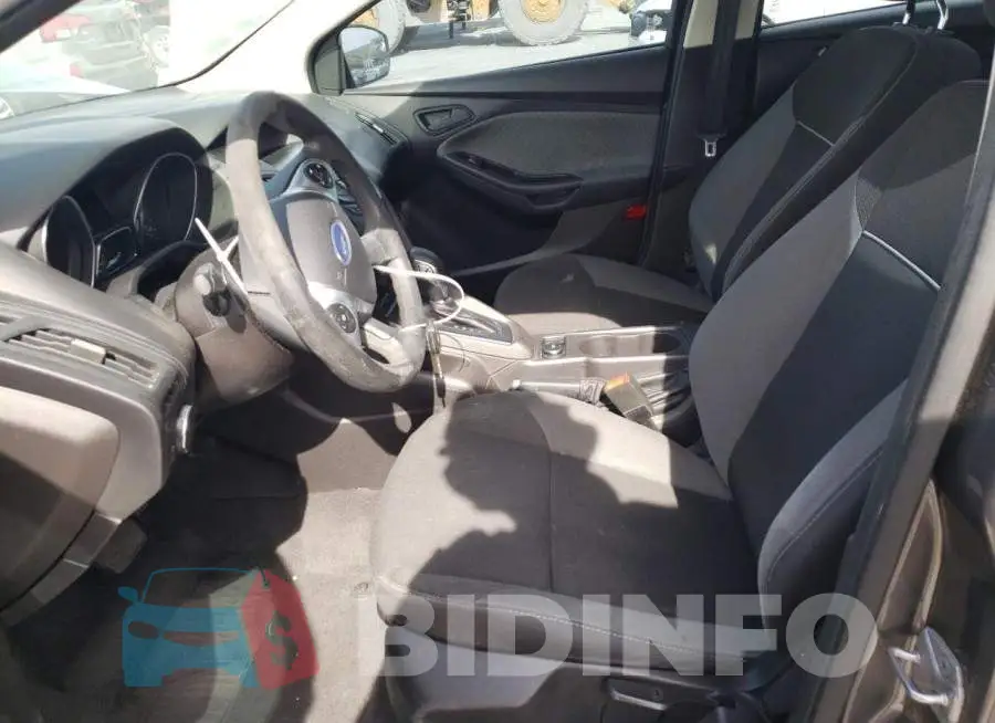1FADP3E27EL110192 Photo# 7