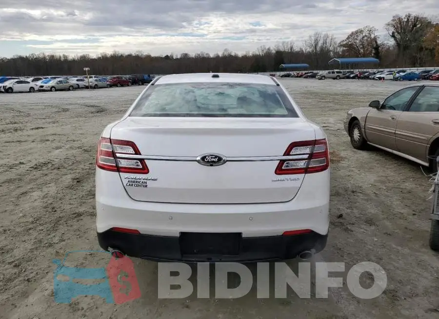 1FAHP2F82FG168431 Photo# 6