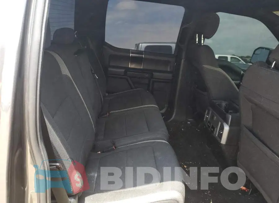 1FTFW1RG6JFB11598 Photo# 10