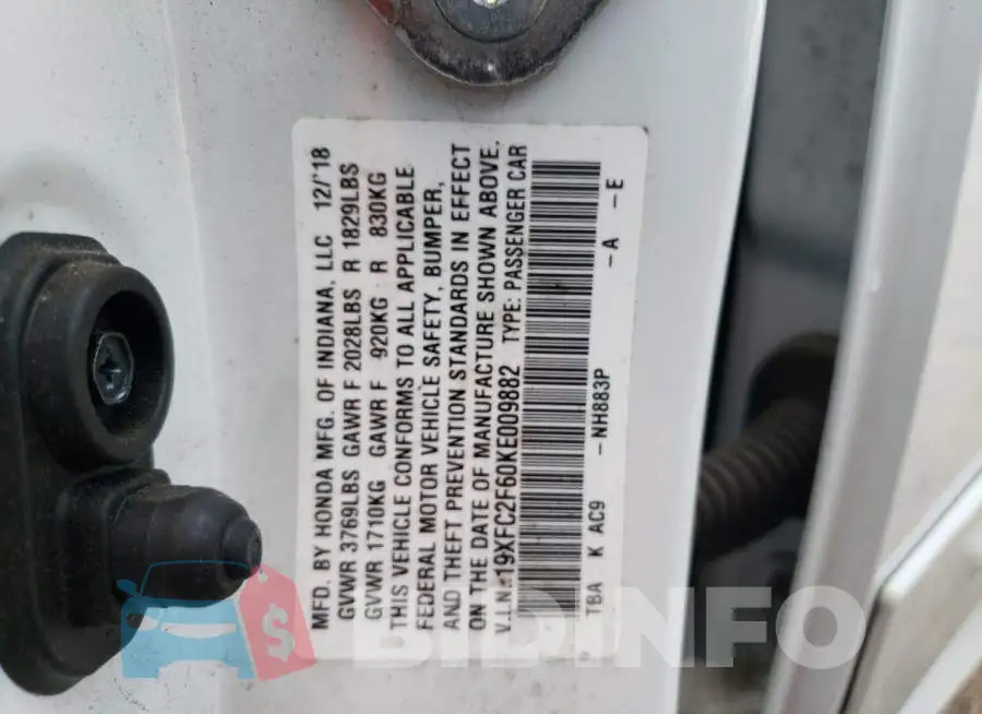 19XFC2F60KE009882 Photo# 12