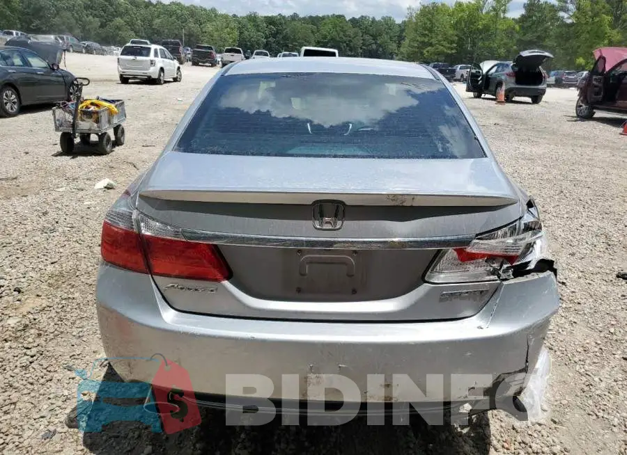 1HGCR2F54FA129171 Photo# 6
