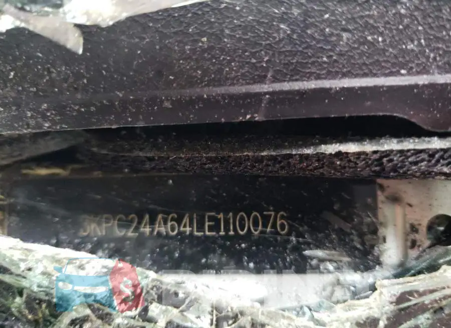 3KPC24A64LE110076 Photo# 13