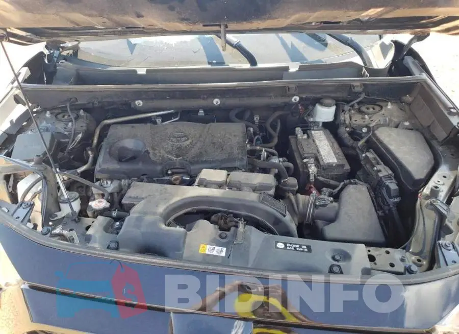 2T3C1RFV6KW004067 Photo# 11