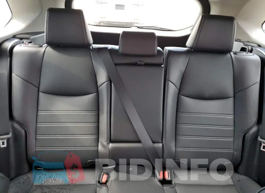 2T3C1RFV9PW257441 Photo# 10