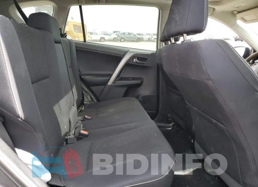 2T3RFREV1JW809115 Photo# 11