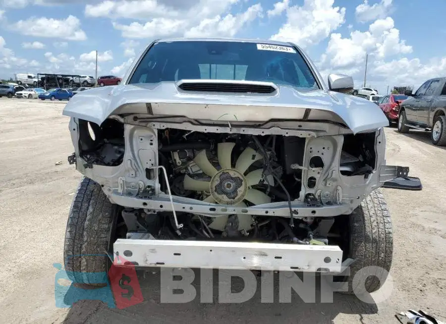 3TYBZ5DN0MT000458 Photo# 5