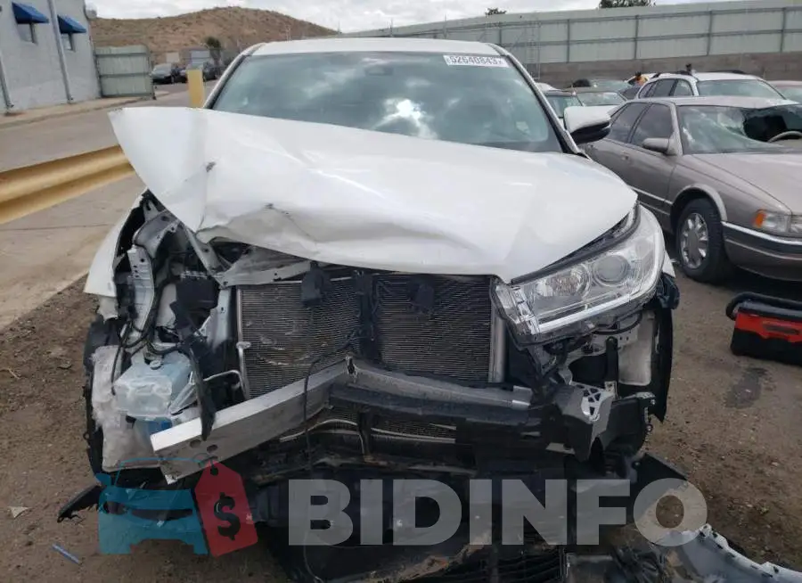 5TDBZRFH2KS949114 Photo# 5