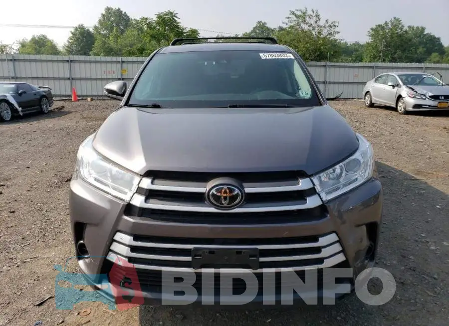 5TDBZRFH3KS948134 Photo# 5