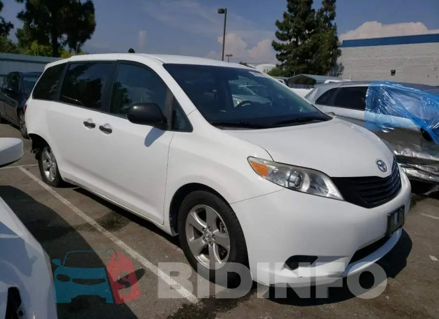 5TDZK3DC1GS693479 Photo# 4