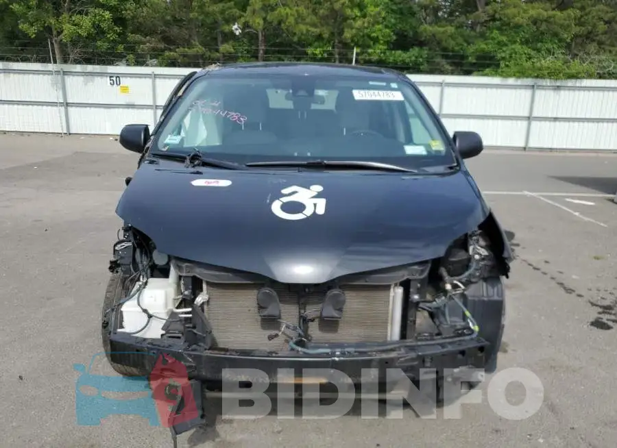 5TDZZ3DC2LS051956 Photo# 5