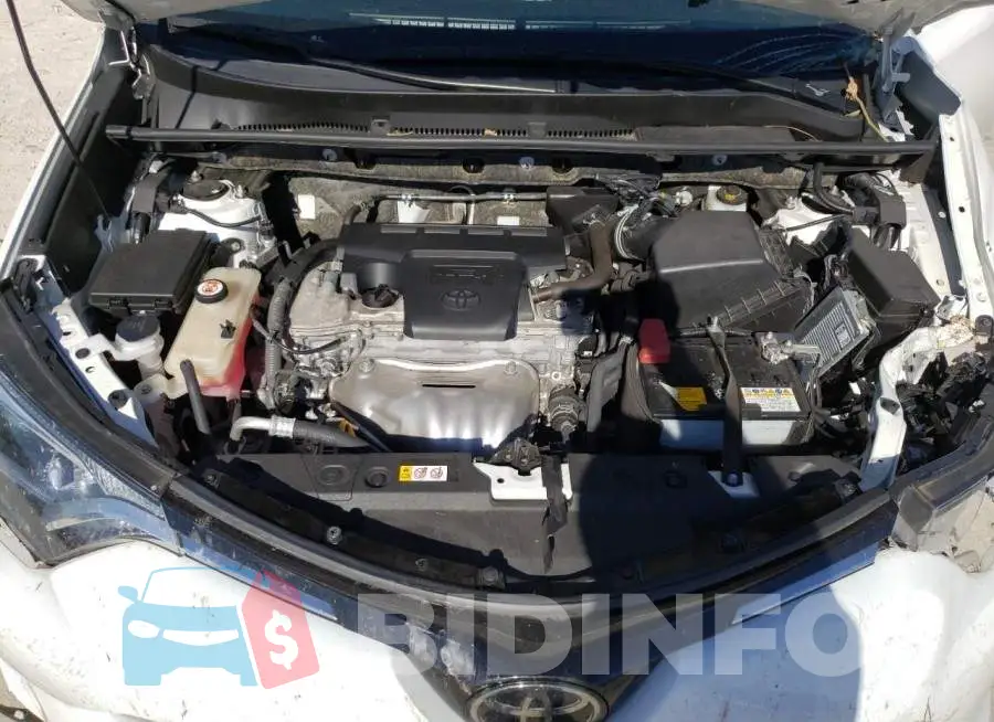 JTMWFREV6JD125063 Photo# 12