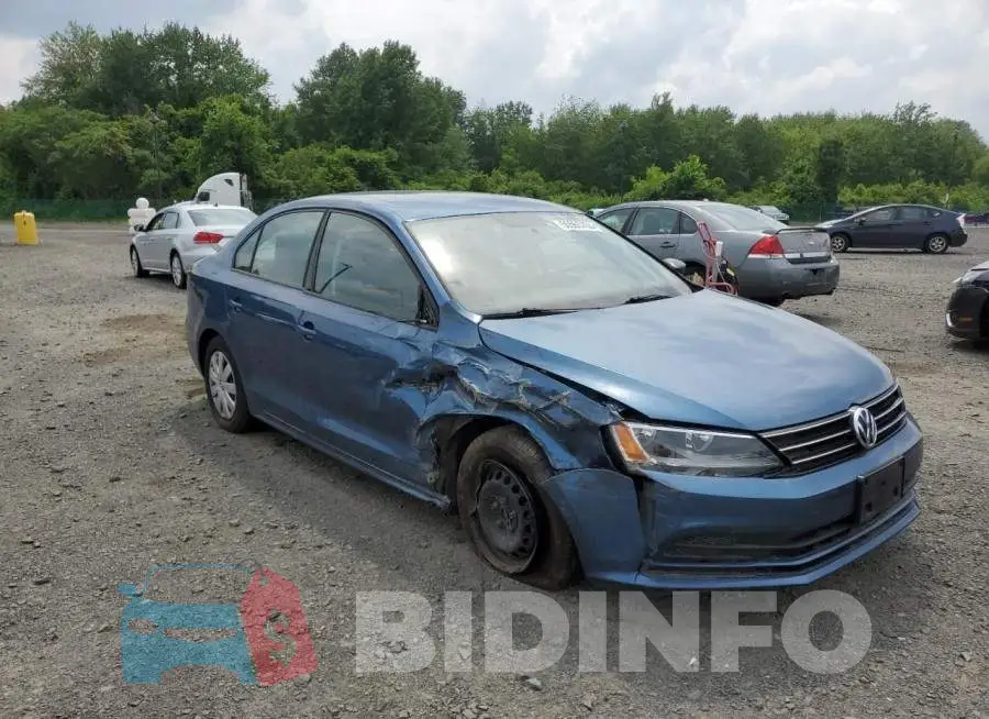 3VW267AJ4GM217529 Photo# 4