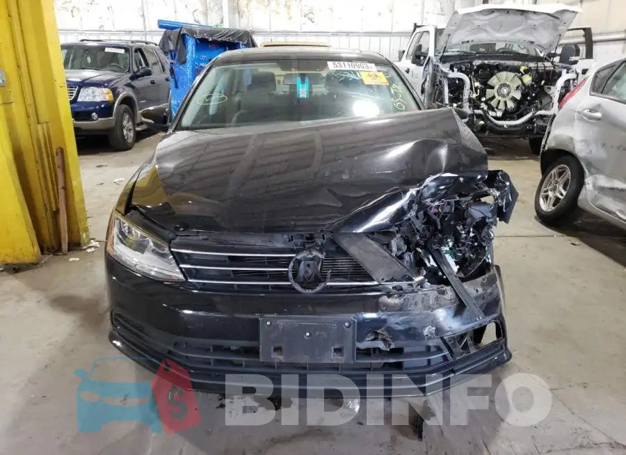 3VWDB7AJ4HM265943 Photo# 5