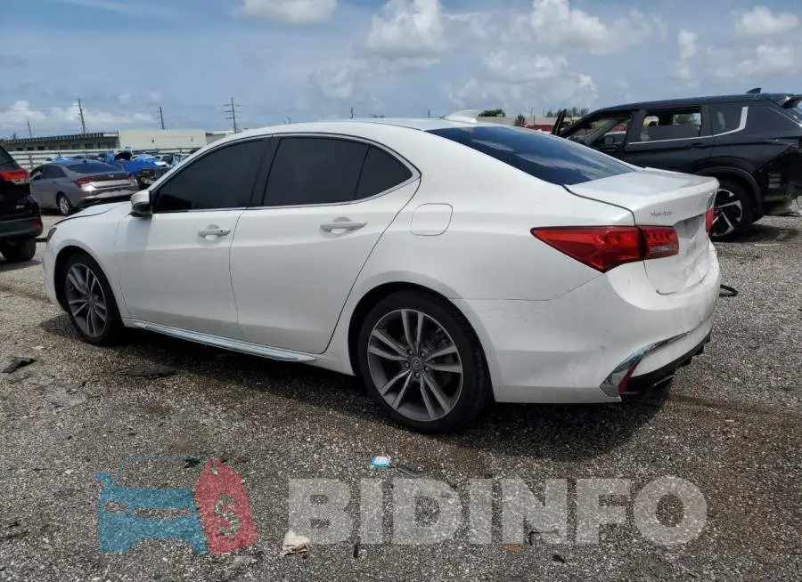 19UUB2F45KA010295 Photo# 2