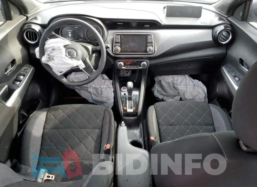 3N1CP5CV8LL567063 Photo# 8