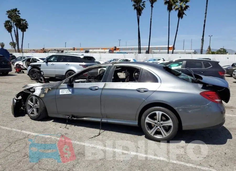 WDDZF8DB4LA710524 Photo# 2