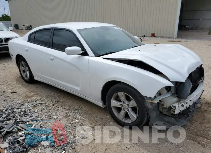 2C3CDXBGXEH102160 Photo# 4