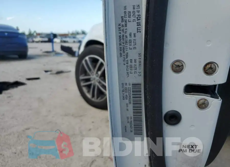 2C3CDZGG4KH632981 Photo# 13