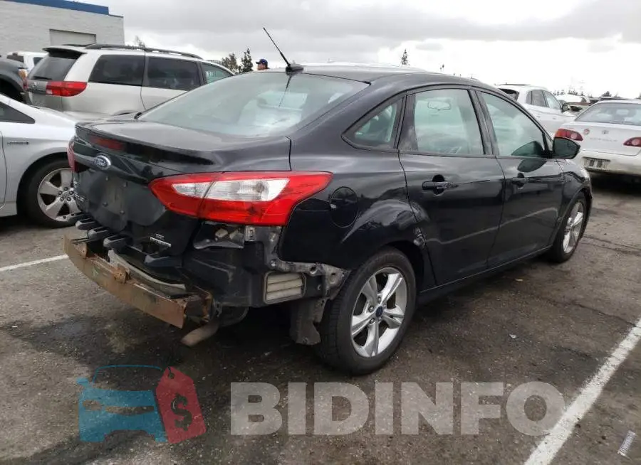 1FADP3F22EL184344 Photo# 3