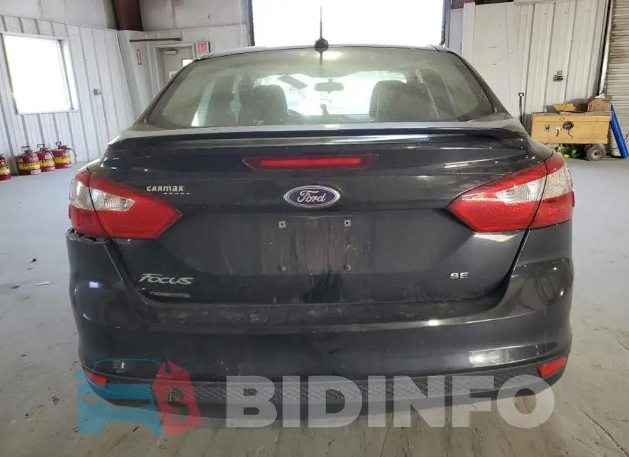 1FADP3F22EL242887 Photo# 6