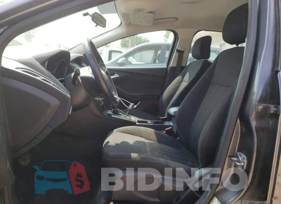 1FADP3F23JL293017 Photo# 7