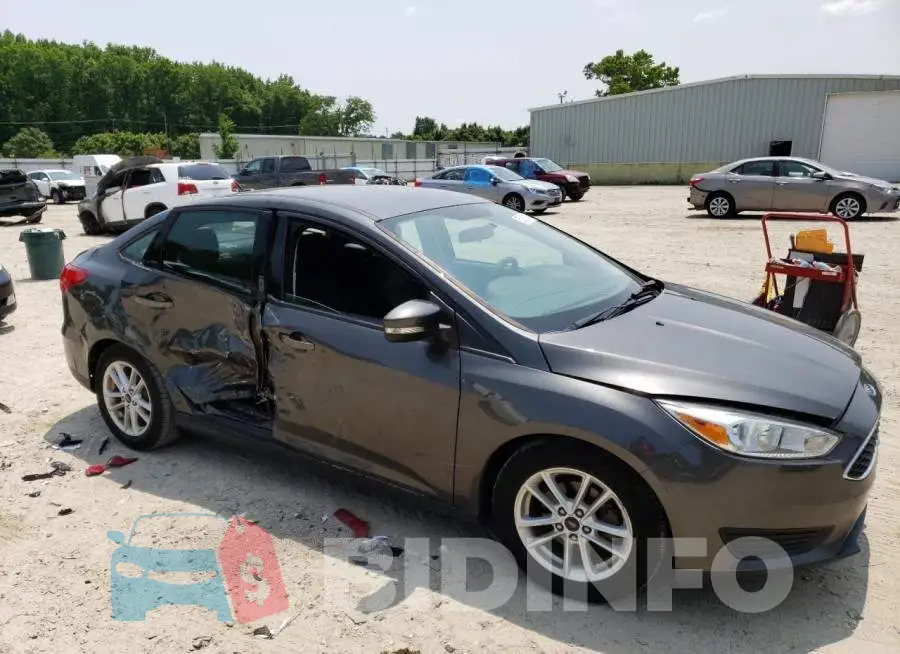 1FADP3F28GL296830 Photo# 4