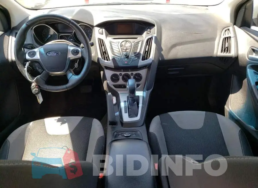1FADP3K27EL381743 Photo# 8