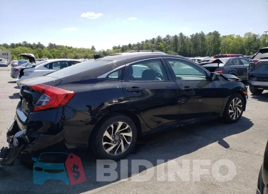 19XFC2F70HE227550 Photo# 3