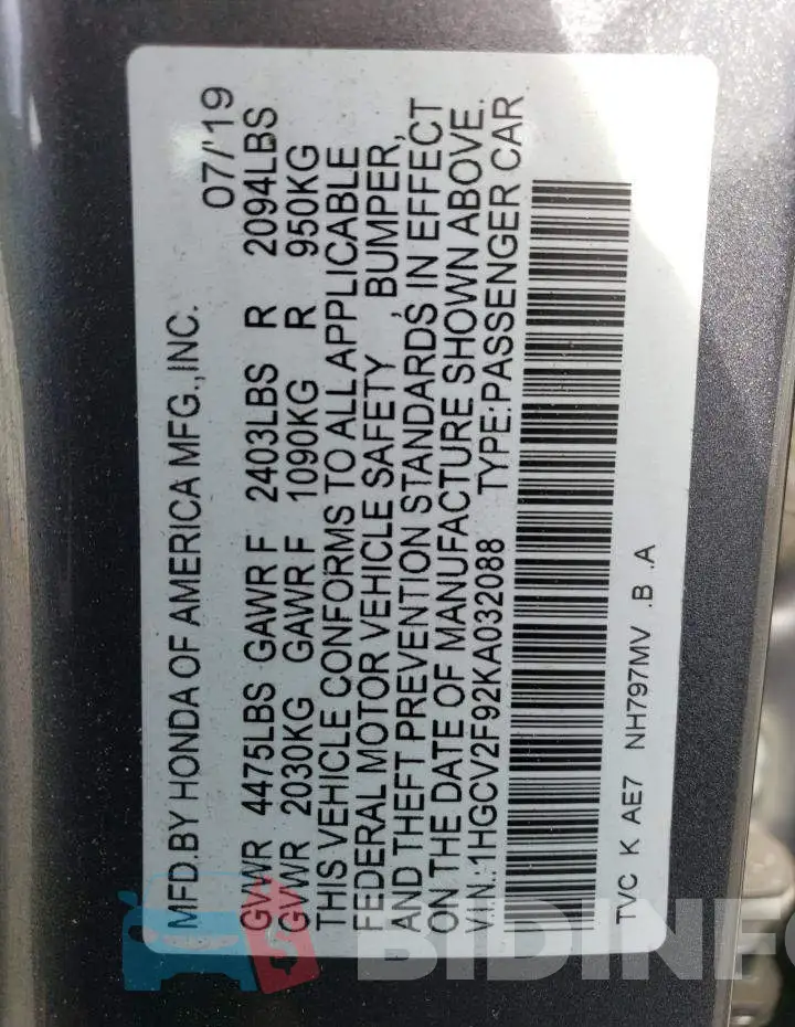 1HGCV2F92KA032088 Photo# 13