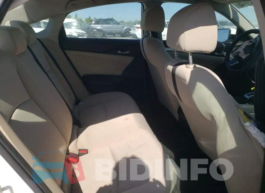2HGFC2F53JH515136 Photo# 10