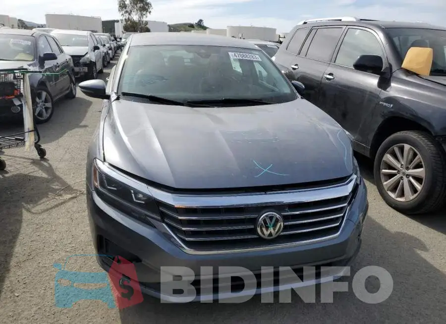 1VWSA7A39LC016933 Photo# 5