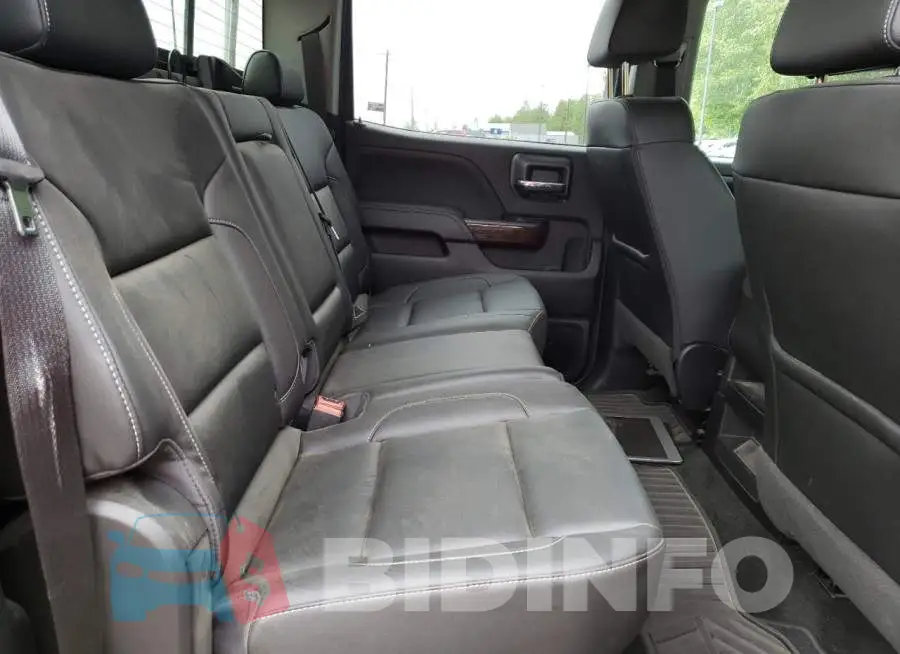 1GT12TEY2JF145960 Photo# 10