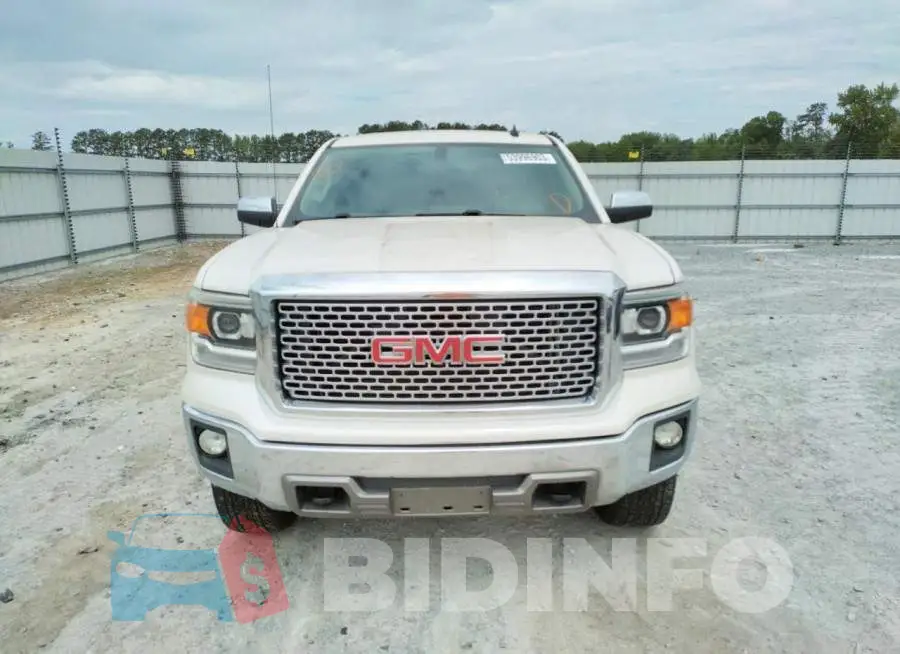3GTU2VEC2EG324923 Photo# 5
