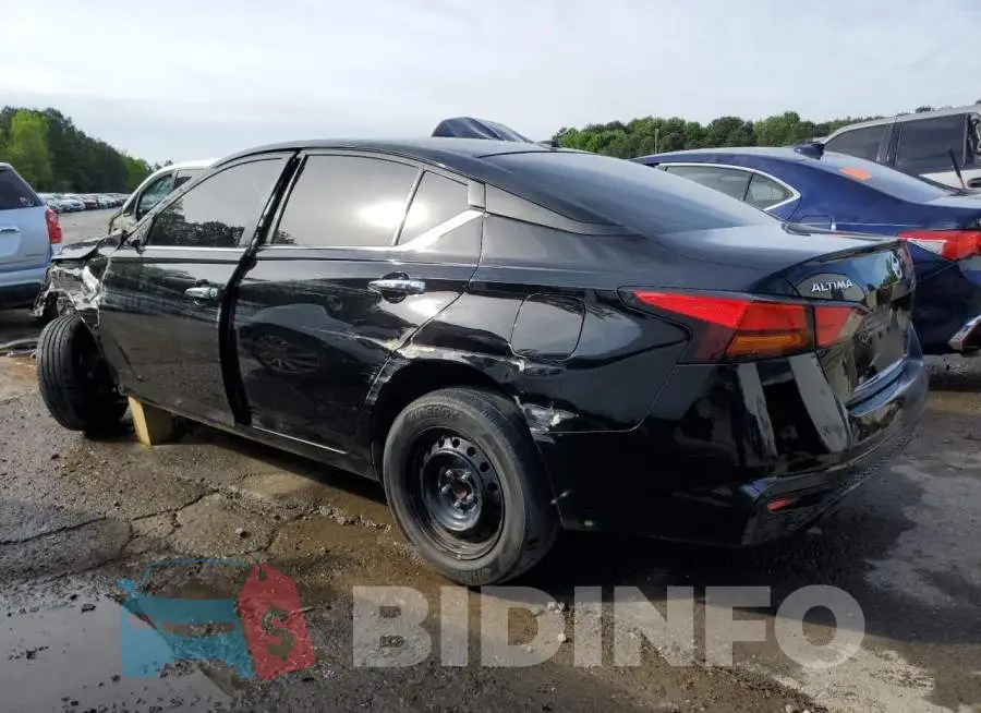 1N4BL4BV3LN316909 Photo# 2