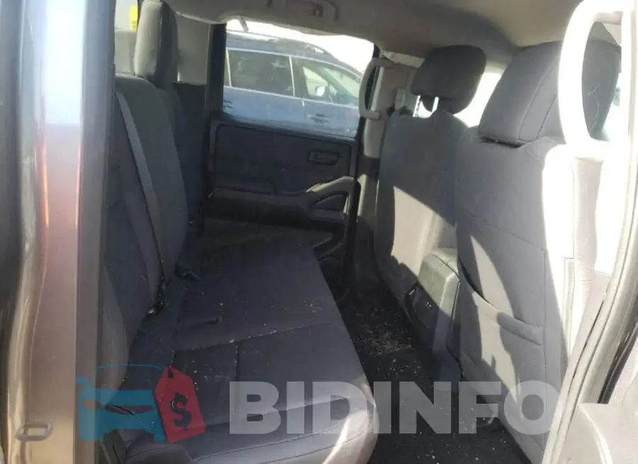 1N6ED1EK5PN600890 Photo# 10