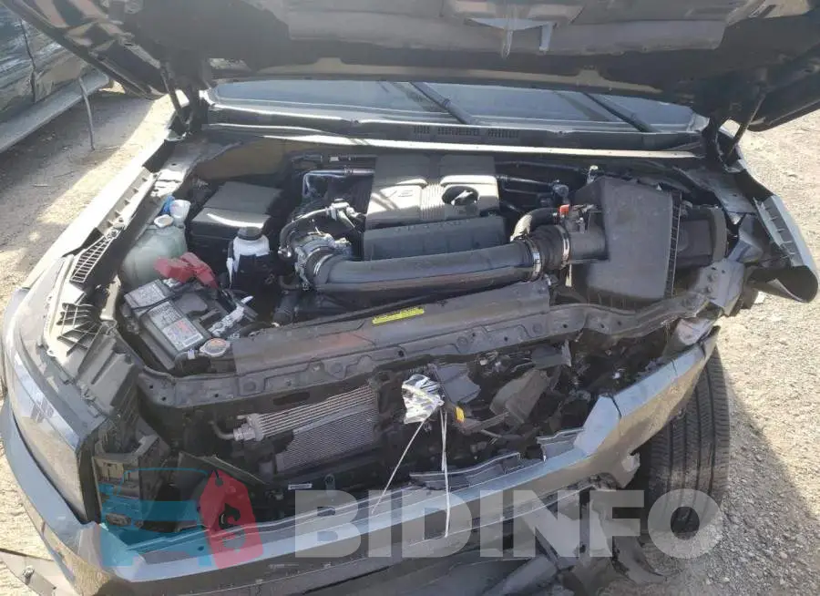 1N6ED1EK5PN600890 Photo# 11