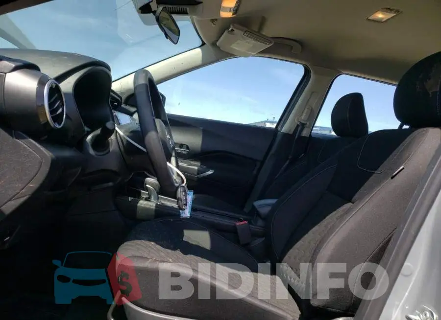 3N1CP5CV0NL509743 Photo# 7
