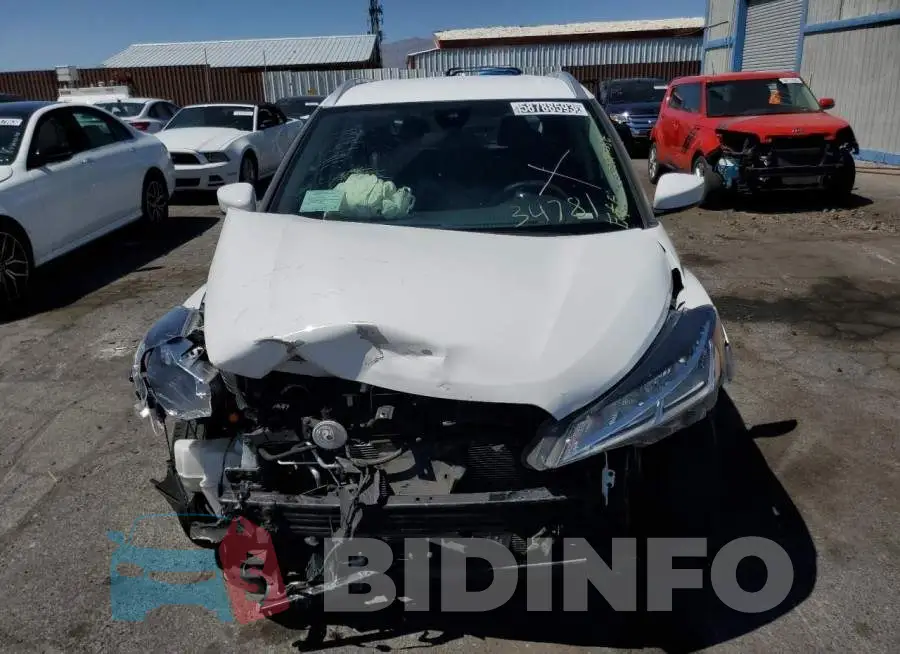 3N1CP5CV9ML472612 Photo# 5