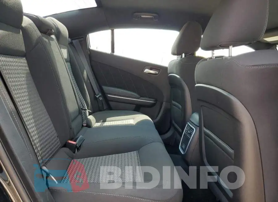 2C3CDXHG3PH587994 Photo# 10