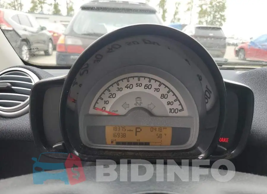 WMEEJ3BA8FK799664 Photo# 9