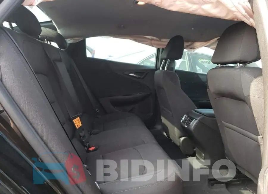 1G1ZD5ST6KF131572 Photo# 10