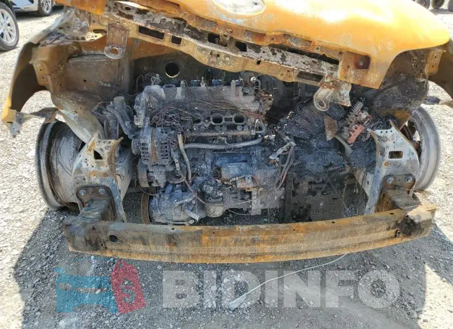 KNDJN2A2XH7425911 Photo# 11
