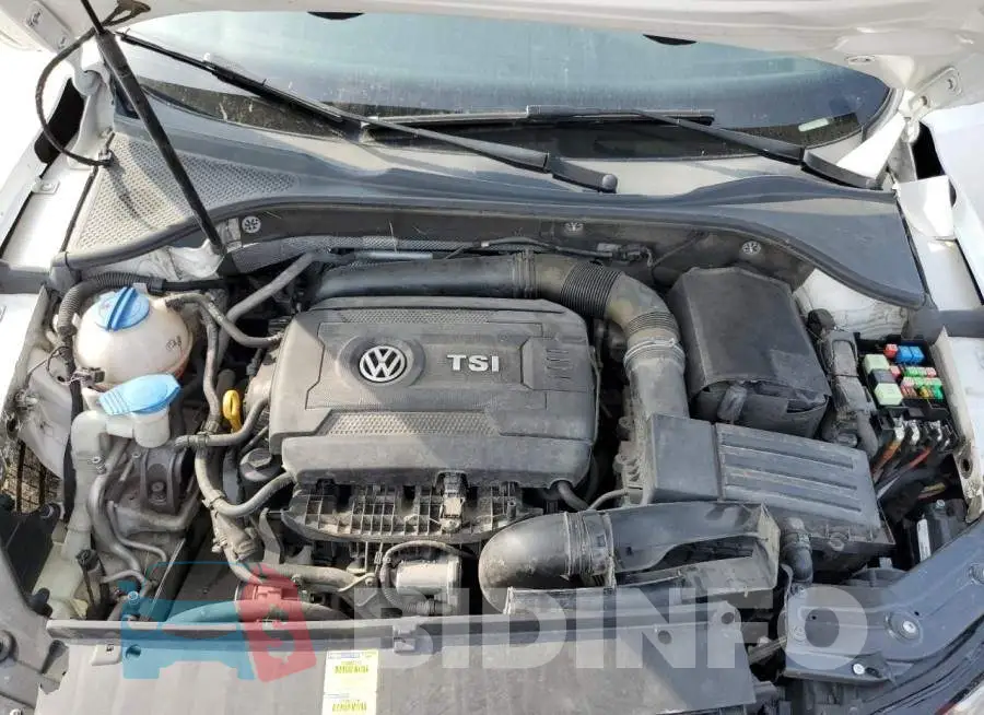 1VWBT7A32FC026184 Photo# 11