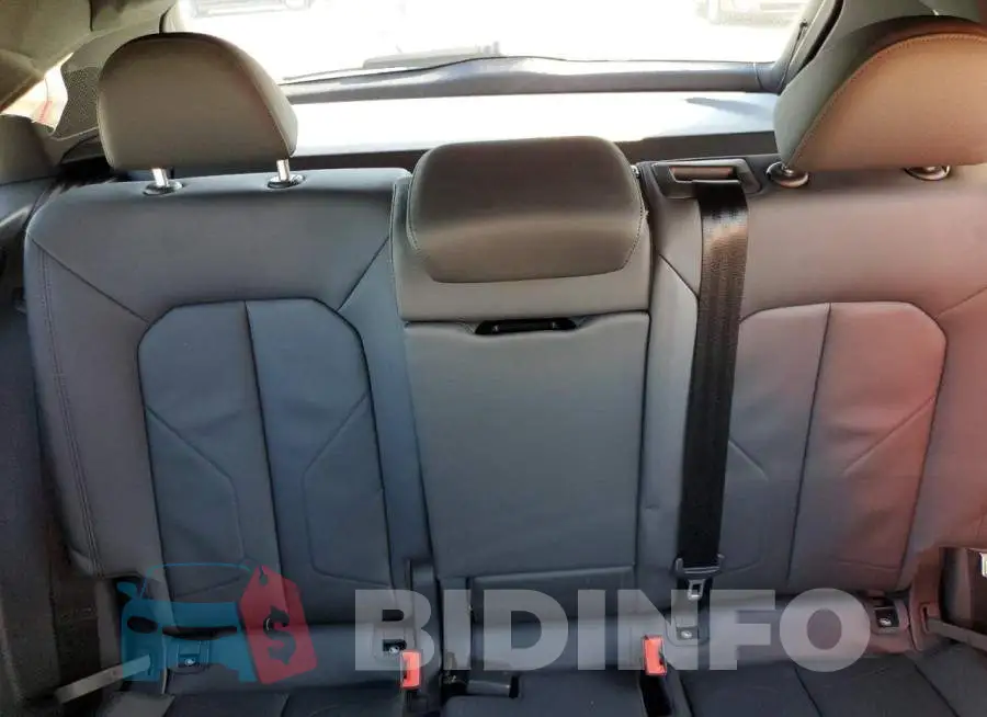 WA1DECF39M1020893 Photo# 10