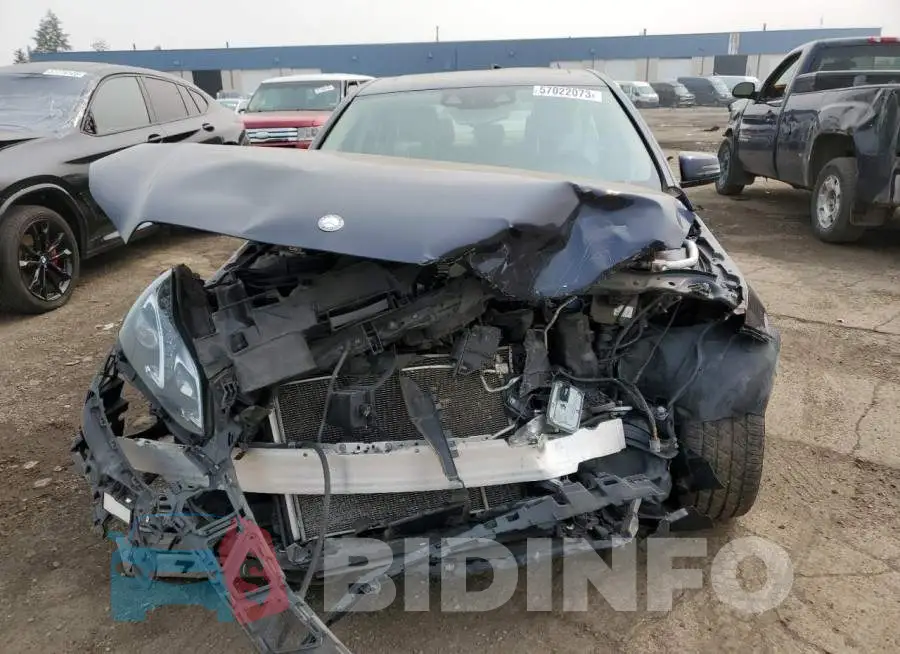 WDDHF8JB7GB317228 Photo# 5