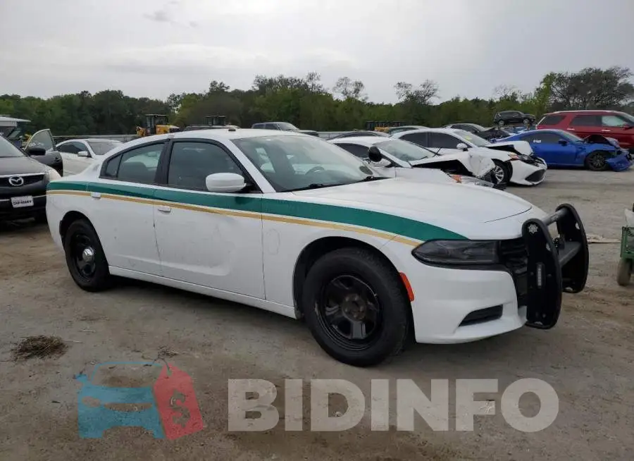 2C3CDXAG4FH772189 Photo# 4