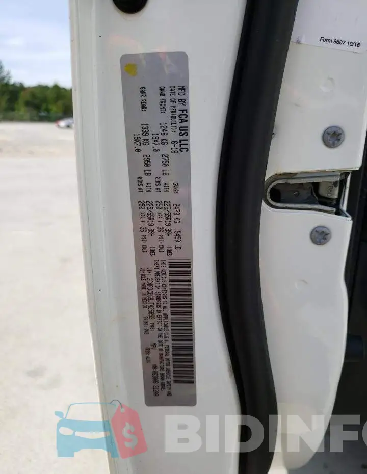 3C4PDCEG9JT425859 Photo# 12